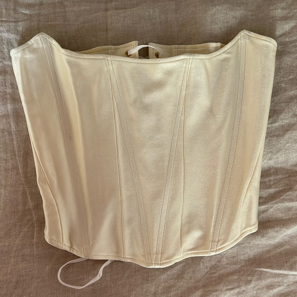 Rezek Studio Corset and Pant set - Picture 5 of 13